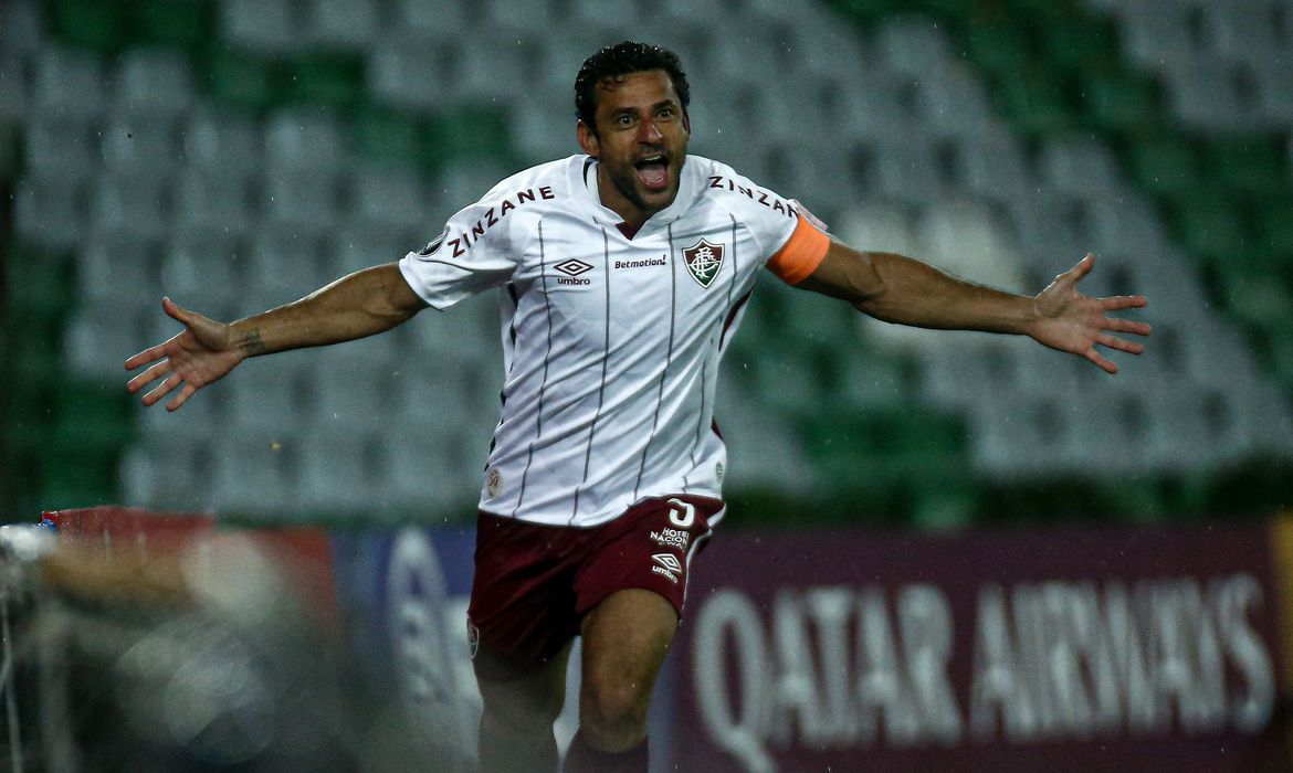 Fred fez dois gols na partida (Foto: Lucas Merçon/ Fluminense FC)