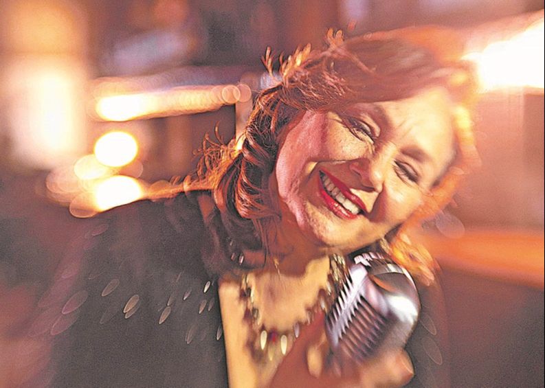 A cantora, compositora e escritora Jane Duboc diverte com histórias de animais (Foto: Divulgação)
