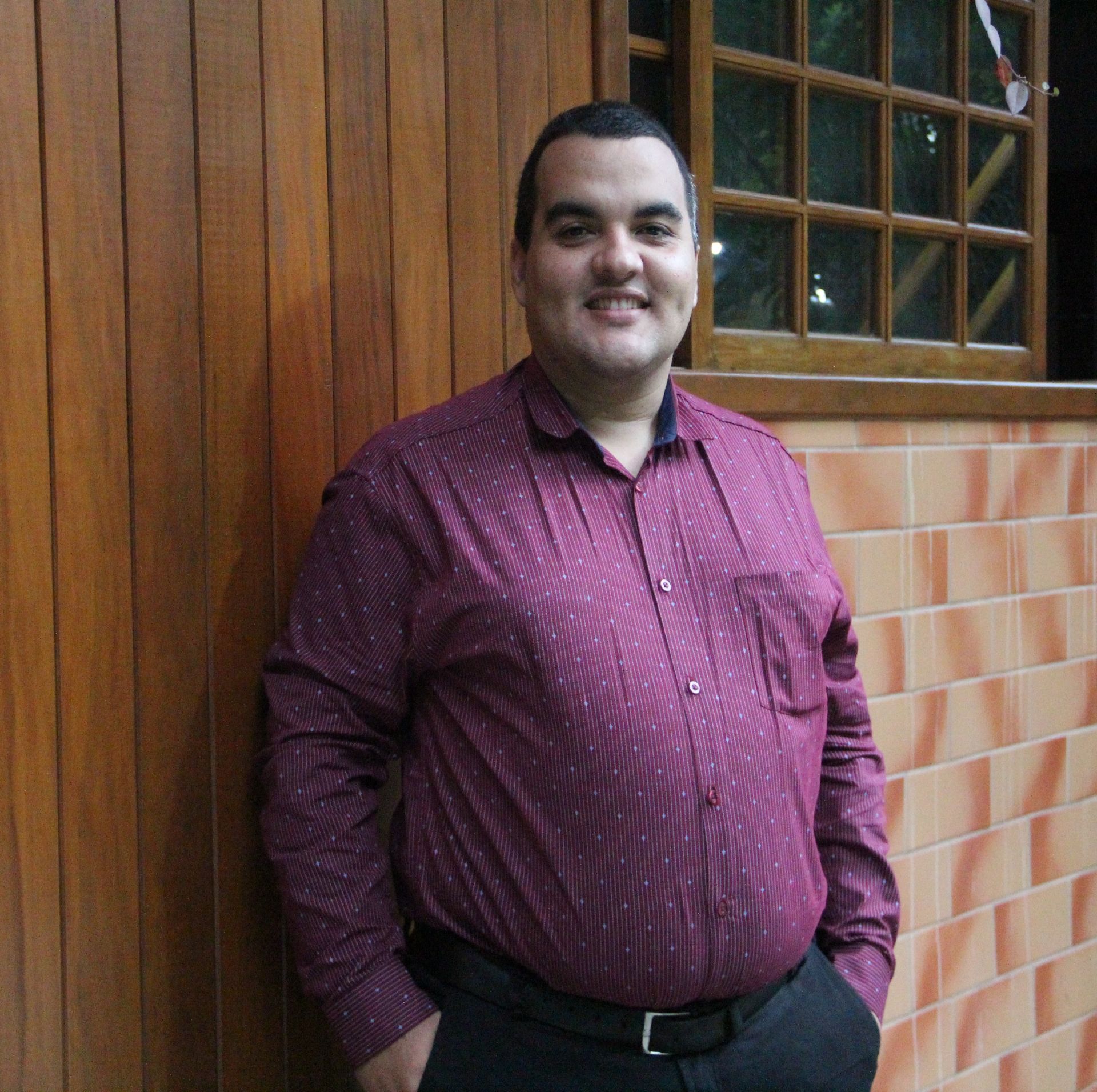 Robson Santos é graduando em Licenciatura em Música