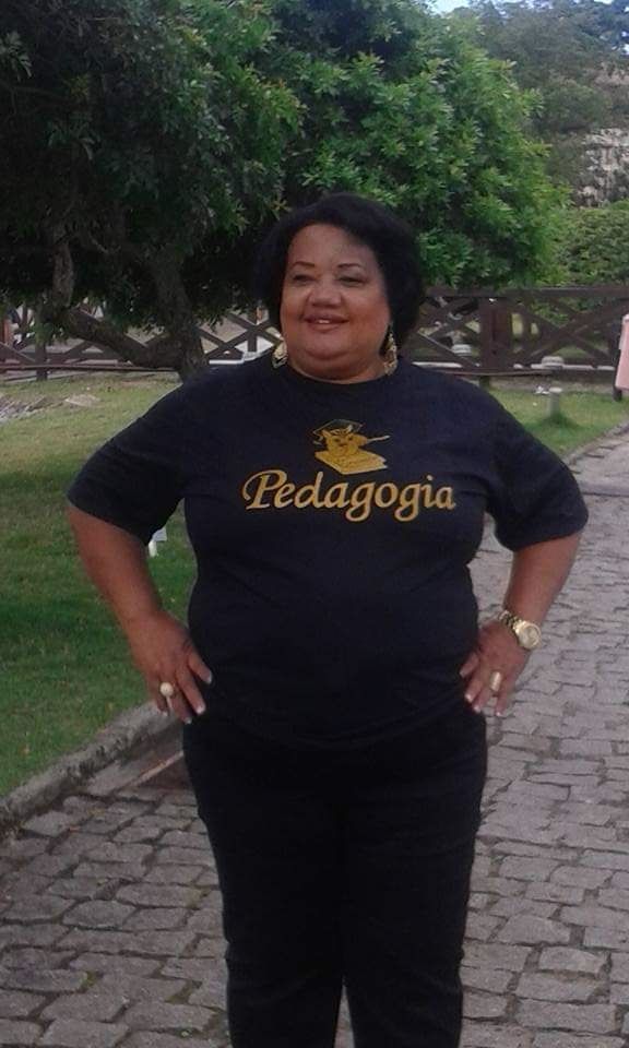 Marly realizava ações sociais com crianças no bairro onde morava (Foto: Acervo pessoal)