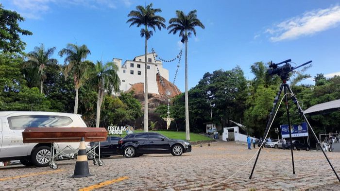 Missa de corpo presente no Convento em homenagem ao frei morto pela Covid (Foto: Leone Iglesias/AT)