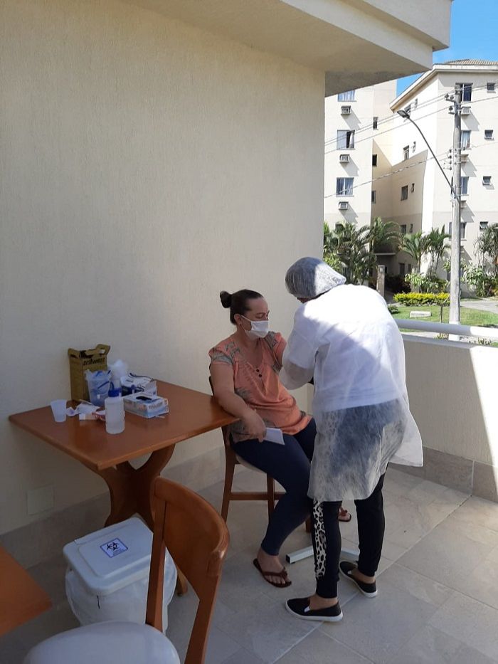 A moradora Neuza doou sangue e se cadastrou como voluntária para doar medula óssea (Foto: Acervo pessoal )