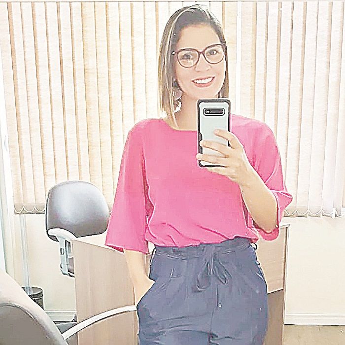 Paula Sattler está animada em ficar livre da taxa, pagando pelo domínio (Foto: Acervo pessoal )
