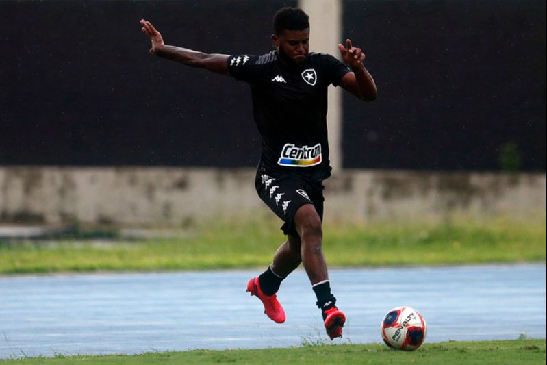 Rafael Carioca no Botafogo (Foto: Vitor Silva/ Botafogo/ Divulgação)
