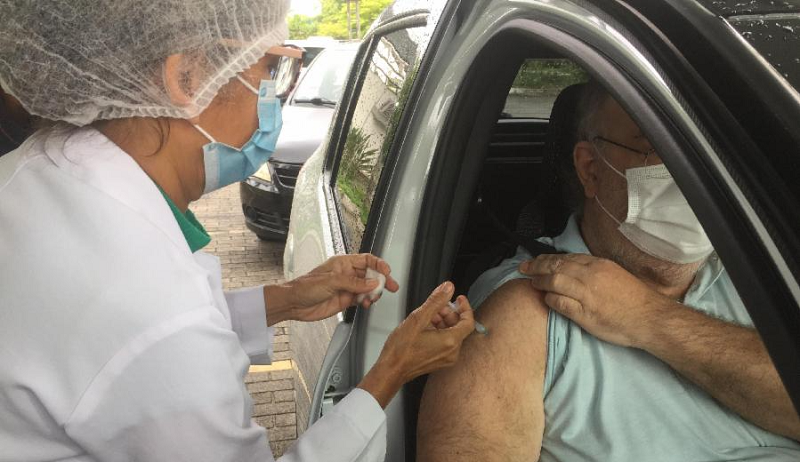 Vacinação na Serra (Foto: Divulgação/Sesa-PMS)
