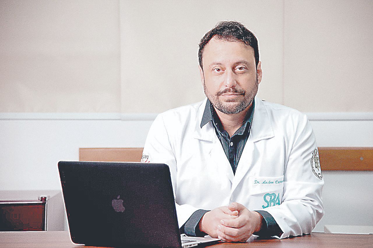 André Carnevali: “Médico responsável pela segurança do procedimento”