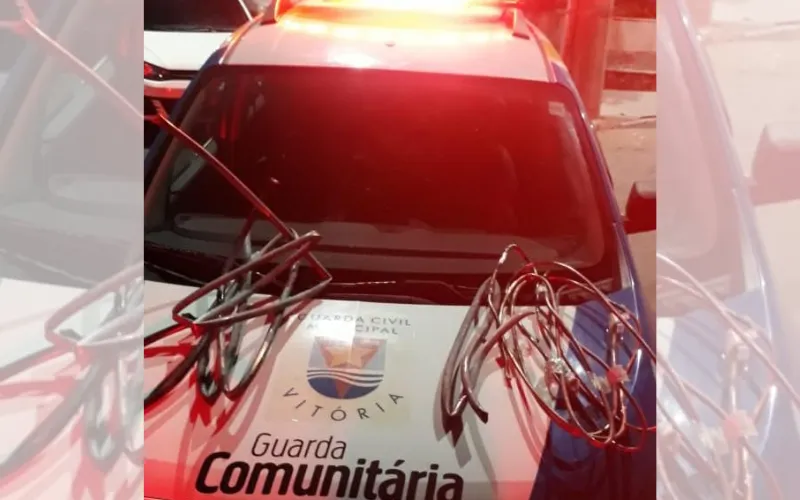Imagem ilustrativa da imagem Homem é preso após invadir supermercado na Enseada do Suá