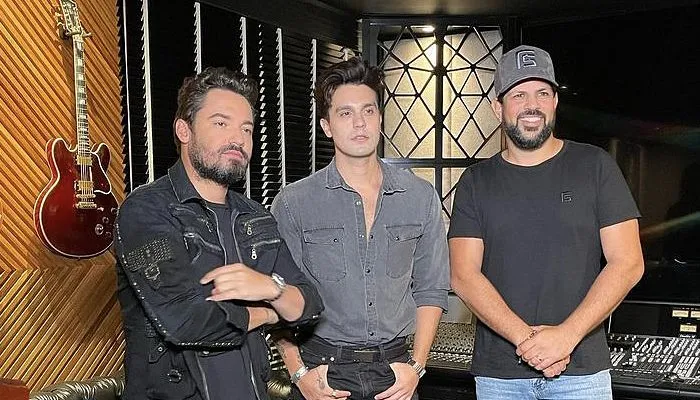 Imagem ilustrativa da imagem Luan Santana se junta a Fernando e Sorocaba em live