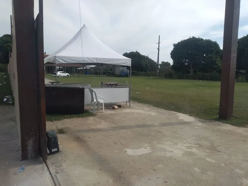 Imagem ilustrativa da imagem Três jovens são baleados em festa na Serra