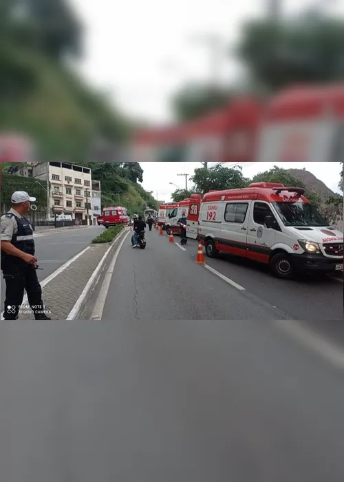 Imagem ilustrativa da imagem Acidente entre dois ônibus na Curva do Saldanha deixa 5 feridos