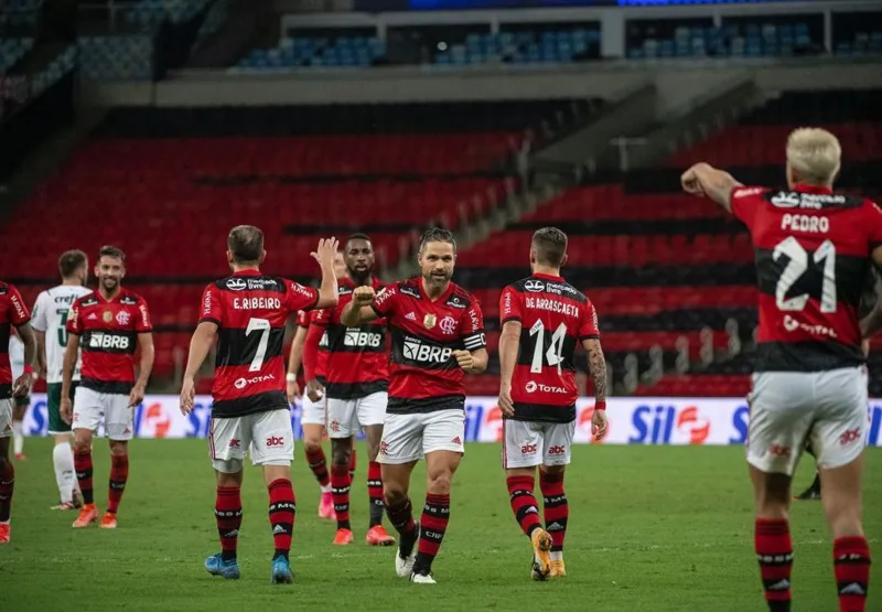 Flamengo ganhou os primeiros três pontos após a vitória por 1 a 0.