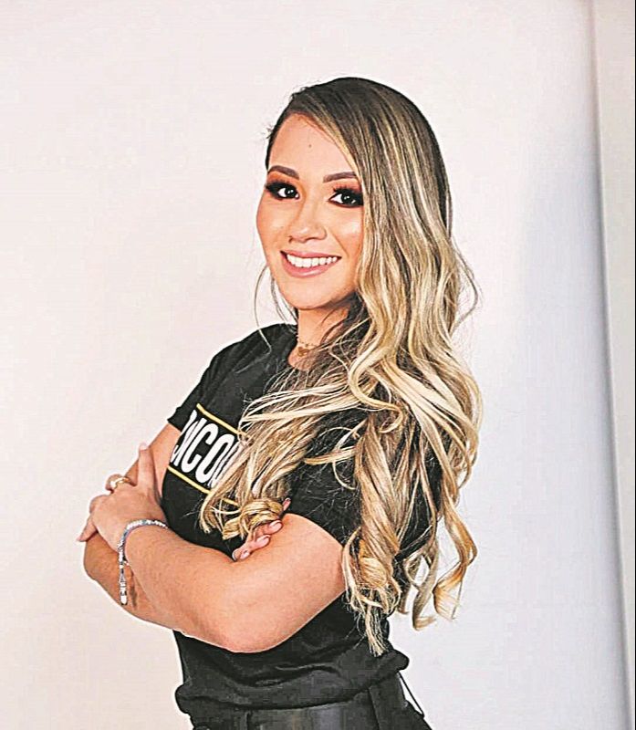 Thadyla Piumbini, psicóloga e pós-graduanda em Neuropsicologia e Reabilitação (Foto: Jornal A Tribuna)