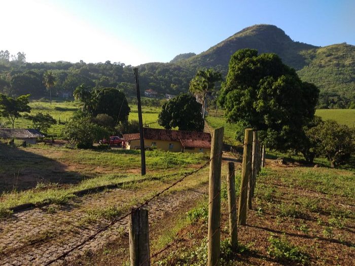 Fazenda foi invadida na noite de terça (Foto: Acervo pessoal )