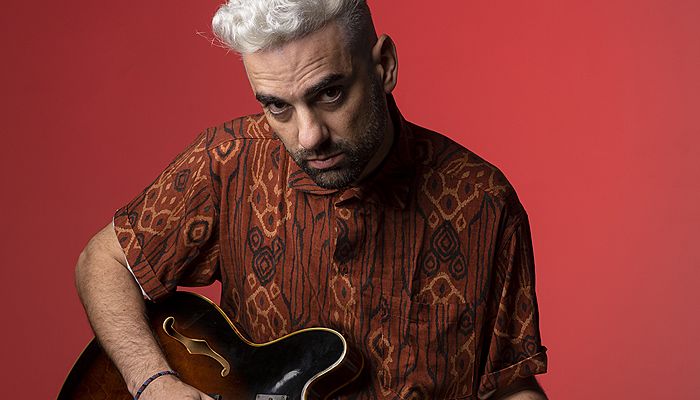 Douglas: álbum sai em setembro (Foto: Divulgação/Aron Ribas)