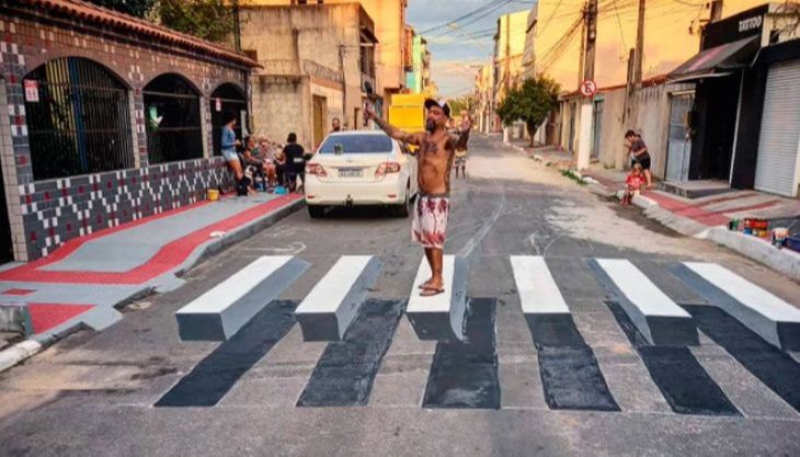 Edinho Santana na faixa em 3D no bairro Jockey de Itaparica, Vila Velha (Foto: Reprodução / Instagram @edinhosantanatattoo)