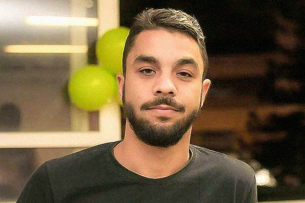 O fotógrafo Thiago Freitas de Souza, 32, foi baleado na cabeça. (Foto: Arquivo pessoal)