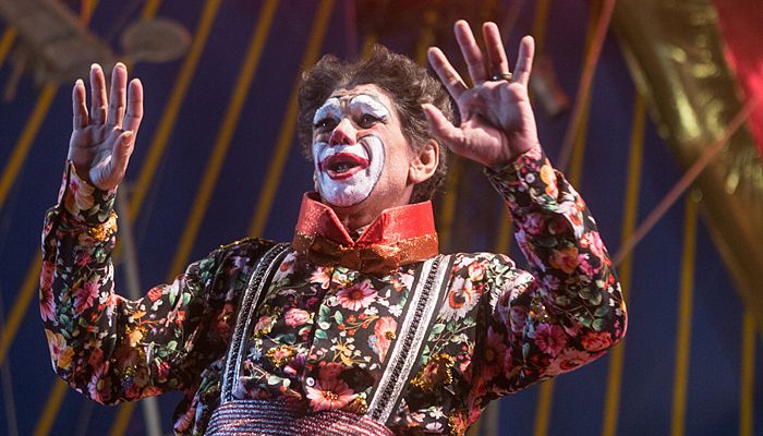 "O circo é importante na minha vida, e essa é a história que mais me encanta, que me emociona muito”, Jackson Antunes, que estrela “O Auto da boa Mentira” (Foto: Helena Barreto/divulgação)