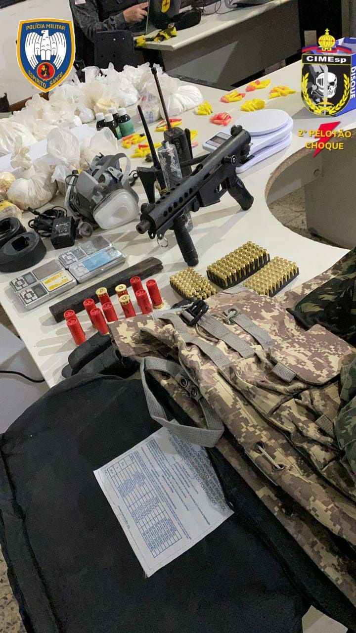 Operação encontra laboratório de droga no Bairro da Penha (Foto: Polícia Militar)
