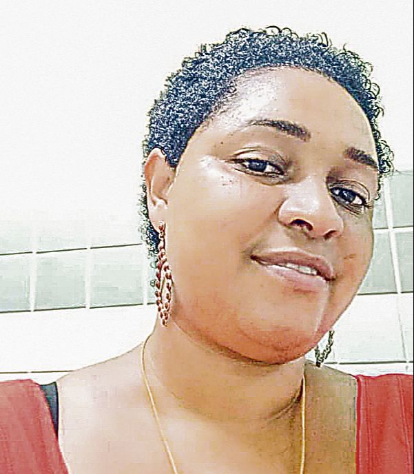 Rafaela Caldeira, 38 anos, cuidadora de idosos (Foto: Acervo Pessoal)