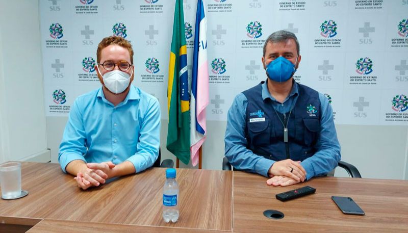 Vitor De Ângelo e Nésio Fernandes, em pronunciamento nesta quarta-feira (Foto: Assessoria Sesa)