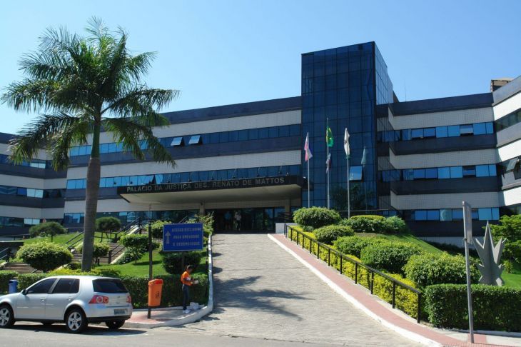 Técnica de enfermagem rouba cartão de paciente, faz compras e hospital é condenado (Foto: Arquivo/AT)