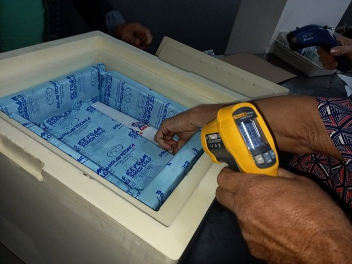 Doses devem ser refrigerados em baixas temperaturas (Foto: Divulgação Sesa)