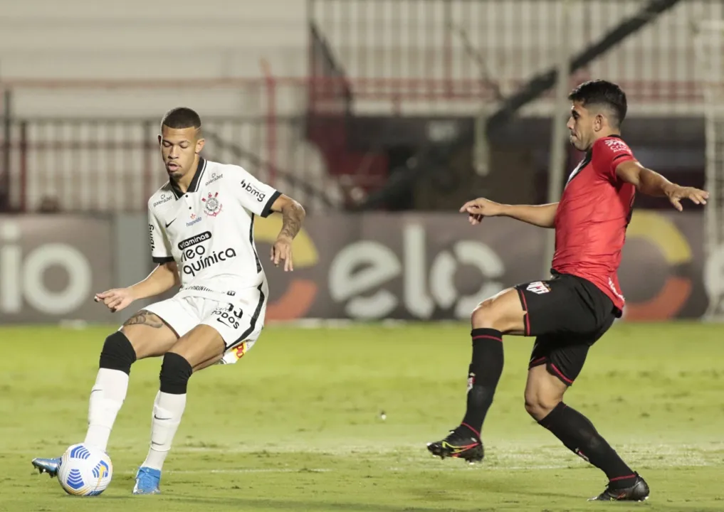 Imagem ilustrativa da imagem Corinthians é eliminado na Copa do Brasil e acumula fracassos na temporada