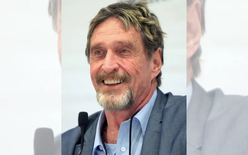 Imagem ilustrativa da imagem Criador de antivírus Mcfee é encontrado morto na cadeia