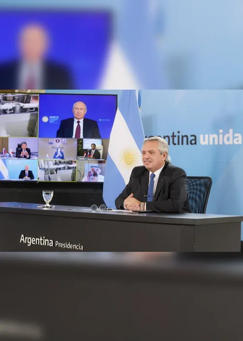 Imagem ilustrativa da imagem Fernández diz que brasileiros vieram da selva e argentinos chegaram de barco da Europa
