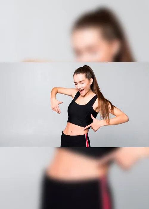 
          Imagem ilustrativa da imagem 4 passos para o abdômen “tanquinho”
          