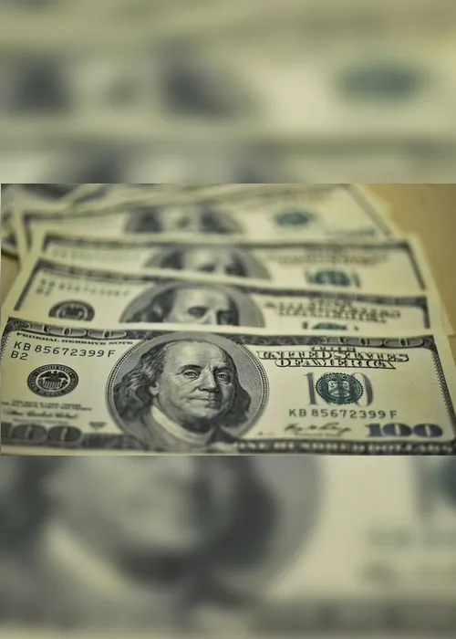 Imagem ilustrativa da imagem Bolsa fecha em alta e dólar cai para R$ 5,022