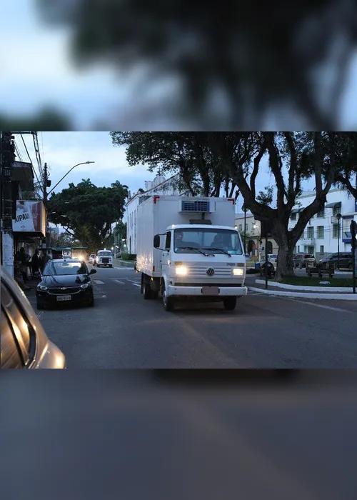 Imagem ilustrativa da imagem Tráfego de caminhões em Vila Velha revolta moradores na Prainha