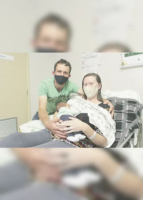 Imagem ilustrativa da imagem Com 9 meses de gravidez, jovem tem parto de urgência após sofrer AVC