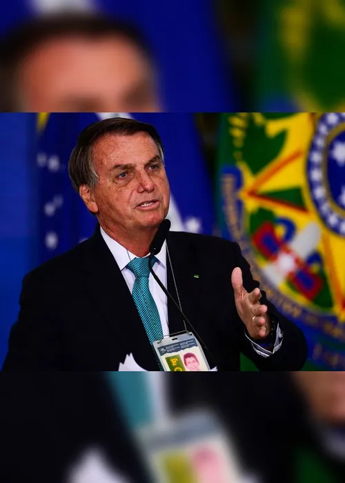 Imagem ilustrativa da imagem "Se não quer comprar fuzil, não enche o saco de quem quer", diz Bolsonaro