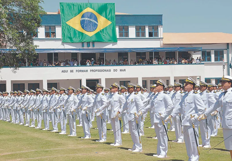 Marinheiros em formação: Força Armada oferece salário de R$ 2.294 após a formação. Inscrição vai até o dia 14