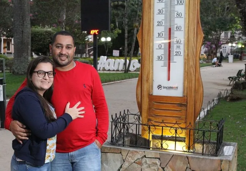 Fernando e Carla  passam a lua de mel em Domingos Martins. “Clima gostoso e cidade aconchegante”, diz Carla