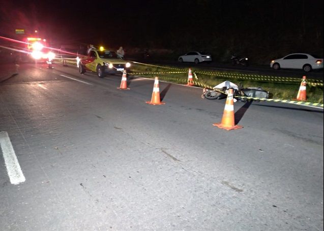 Local onde acidente aconteceu (Foto: Iury Demuner TV Tribuna/SBT)