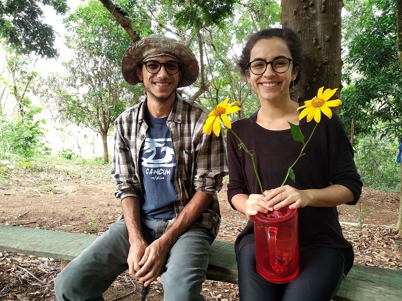 Casal Vinícius e Ana Lídia, que moram no sítio (Foto: Reprodução/Acervo pessoal)