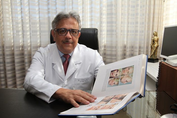 Ariosto diz que, para evitar golpes, é preciso buscar profissional com qualificação para executar o procedimento (Foto: Rodrigo Gavini - 16/01/2019)