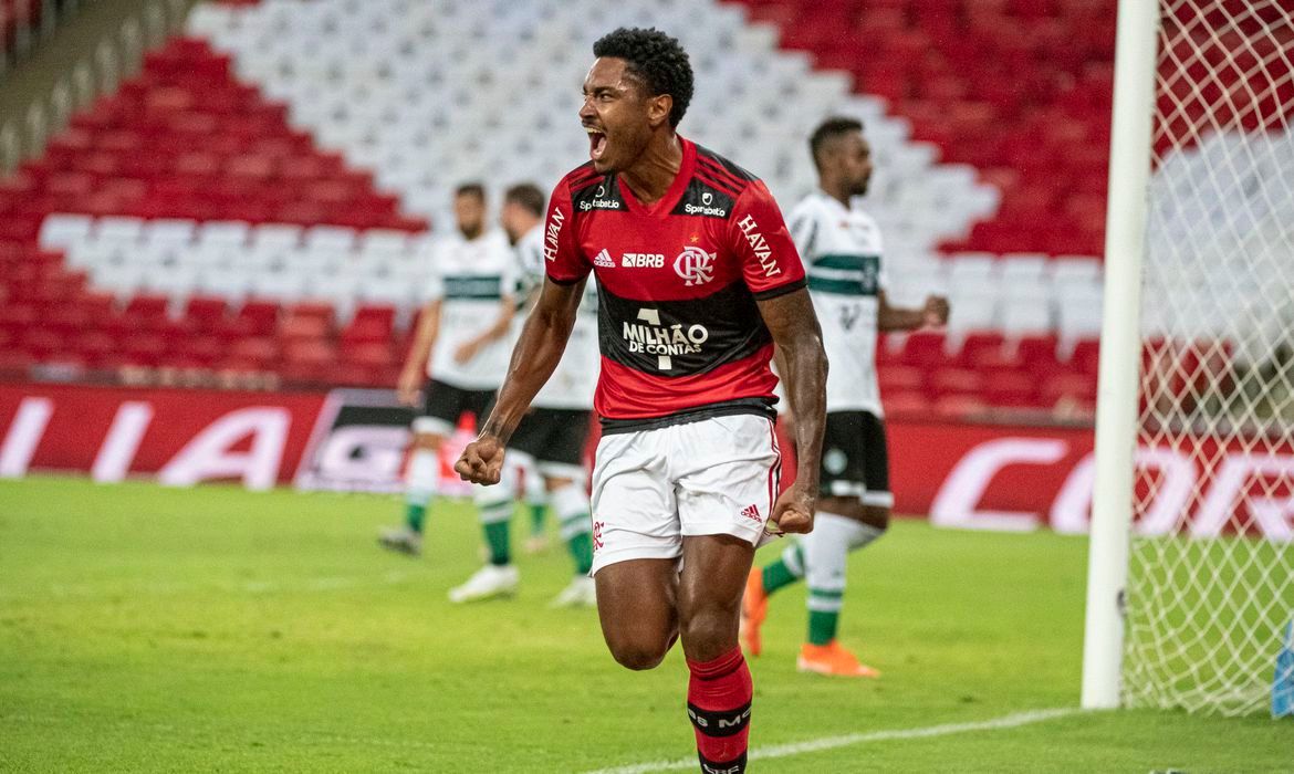 O Flamengo se classificou vencendo o Coritiba (Foto: Alexandre Vidal/ Flamengo/ Divulgação)