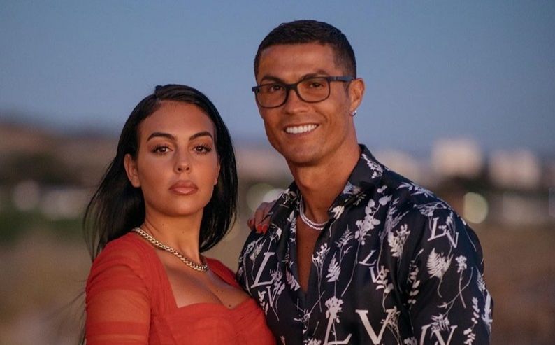 Georgina Rodriguez e Cristiano Ronaldo estão juntos desde 2016 e são pais de uma menina. (Foto: Reprodução/Instagram)
