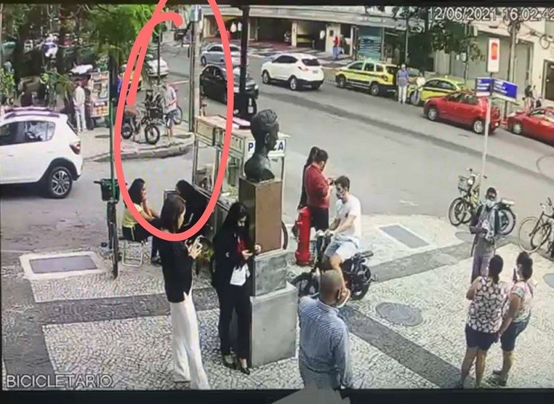 Homem branco é preso por roubar bicicleta após jovem negro ser acusado (Foto: Arquivo Pessoal)