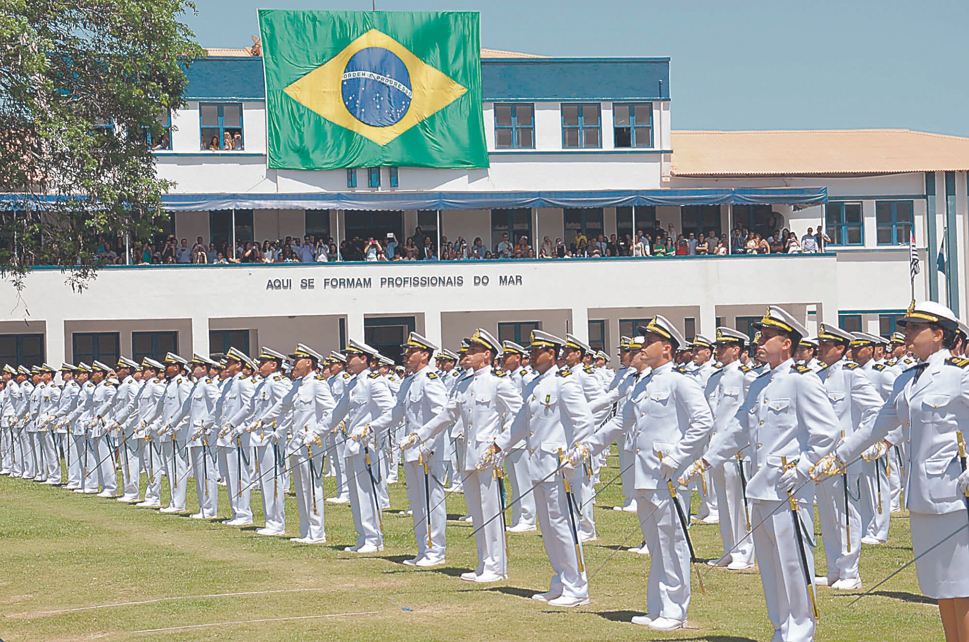 Marinheiros em formação: Força Armada oferece salário de R$ 2.294 após a formação. Inscrição vai até o dia 14 (Foto: Divulgação)