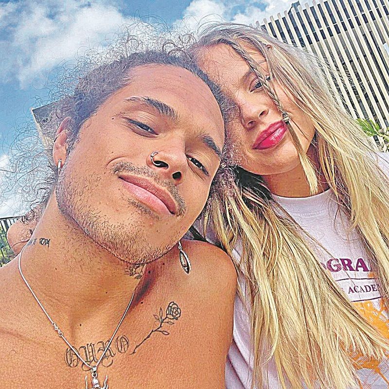 Vitão chama Luísa Sonza de esposa ao elogiar novo álbum: 'Revolucionário' (Foto: Reprodução/ Instagram)
