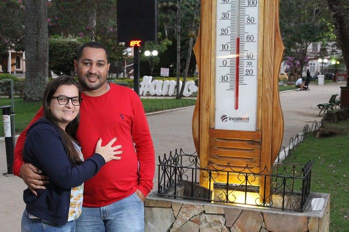 Fernando e Carla passam a lua de mel em Domingos Martins. “Clima gostoso e cidade aconchegante”, diz Carla (Foto: Leone Iglesias/AT)