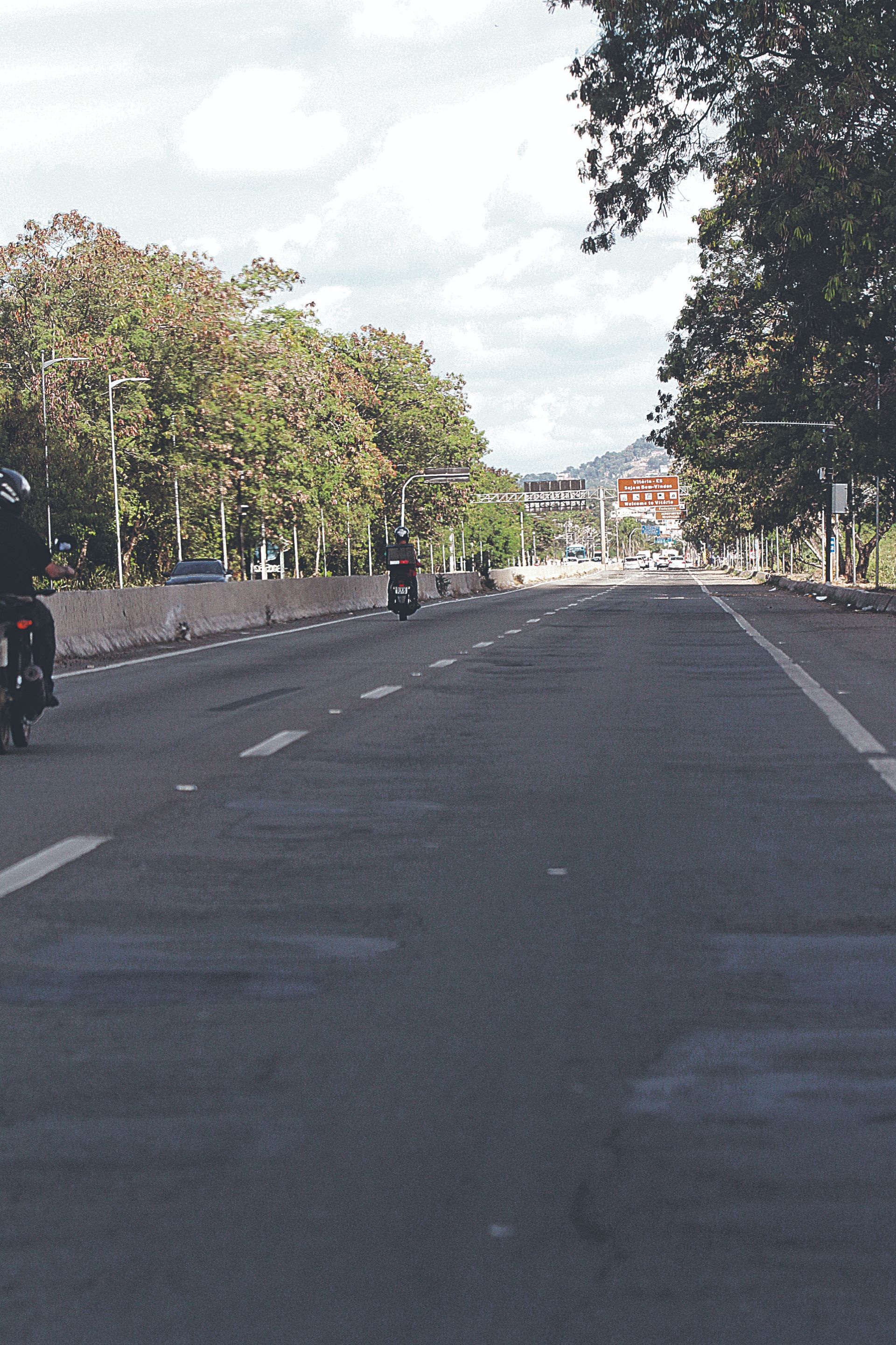 Pista que liga Serra a Vitória é alvo de reclamação dos motoristas (Foto: Kadidja Fernandes/ AT)