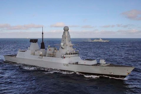 Na foto, o navio de guerra Britânico, HMS Defender (Foto: Royal Navy/Divulgação)
