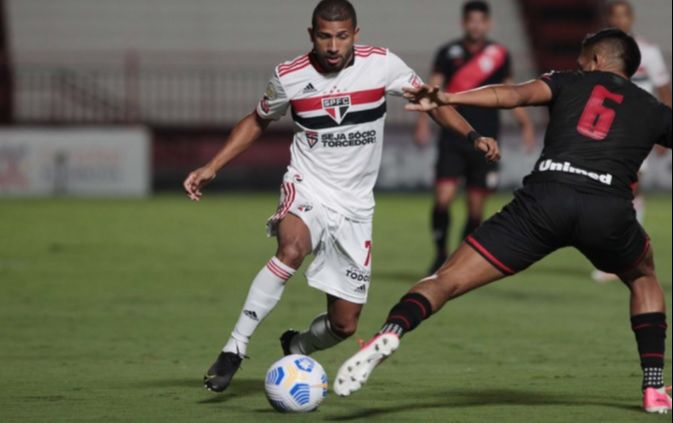 O São Paulo perdeu para o Atlético-GO (Foto: Rubens Chiri/ saopaulofc.net)