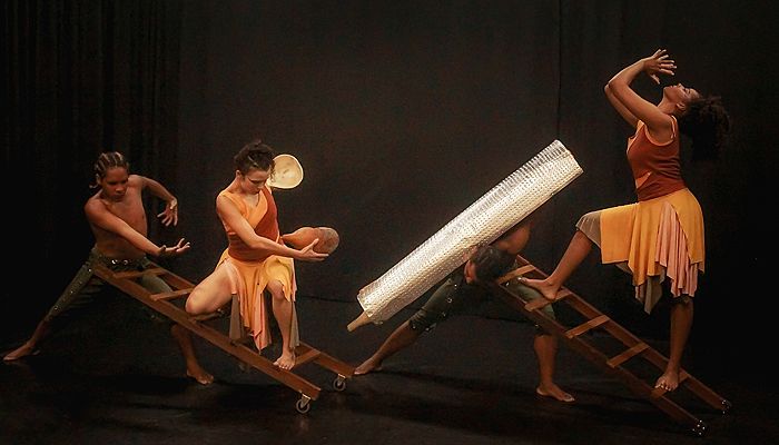 Espetáculo terá transmissão gratuita (Foto: Ehioze Cia de Dança/Divulgação)