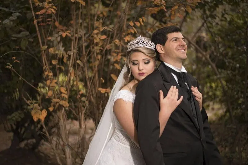 Imagem ilustrativa da imagem Mulher é presa por simular assalto e matar o marido com ajuda do amante